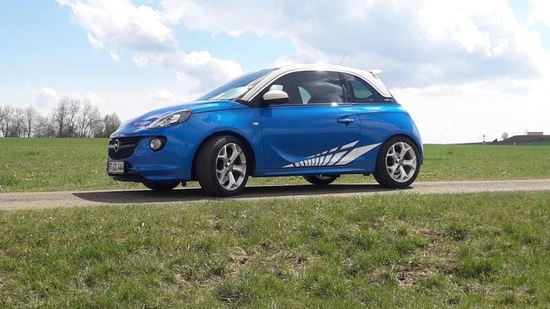 Blau Gebraucht 2015 Opel Adam S Kleinwagen | 8.650 € (Fairer Preis) - Bild 1/4