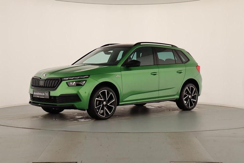 Rallyegrün metallic Gebraucht 2020 Skoda Kamiq Monte Carlo SUV | 19.689 € (Fairer Preis) - Bild 1/4