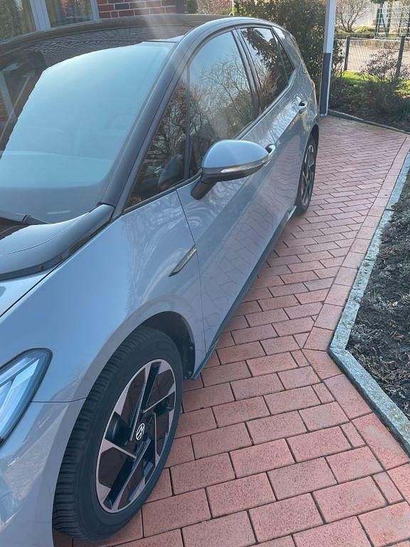 Gebraucht VW ID.3 Pure 110 kW (150 PS) 2021 Grau Kleinwagen