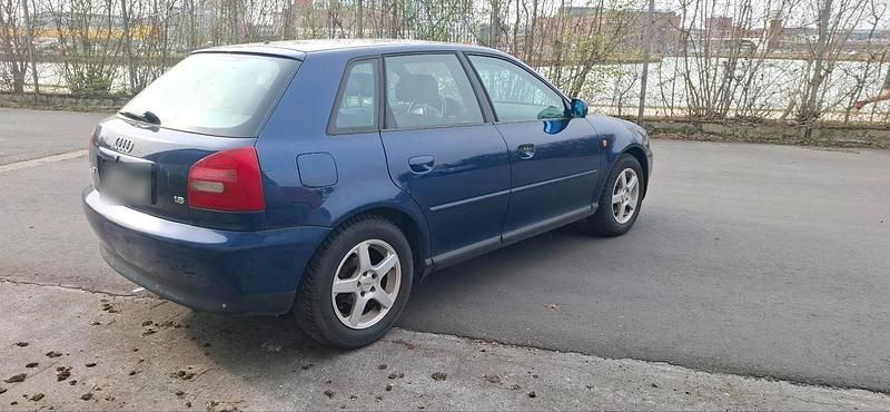 Gebraucht Audi A3 150 PS (110 kW) 1999 Blau Kleinwagen