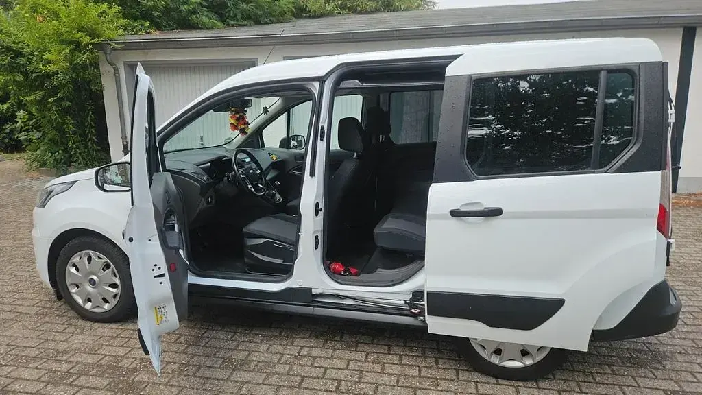 Gebraucht Ford Transit Connect 101 PS (74 kW) 2020 Weiß Van / Kleinbus