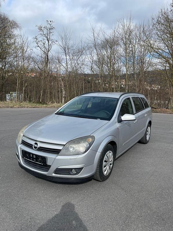 Gebraucht Opel Astra 105 PS (77 kW) 2005 Silber Kombi