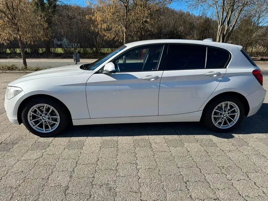 Używany BMW 120 Performance 184 KM (135 kW) 2013 Biały Hatchback