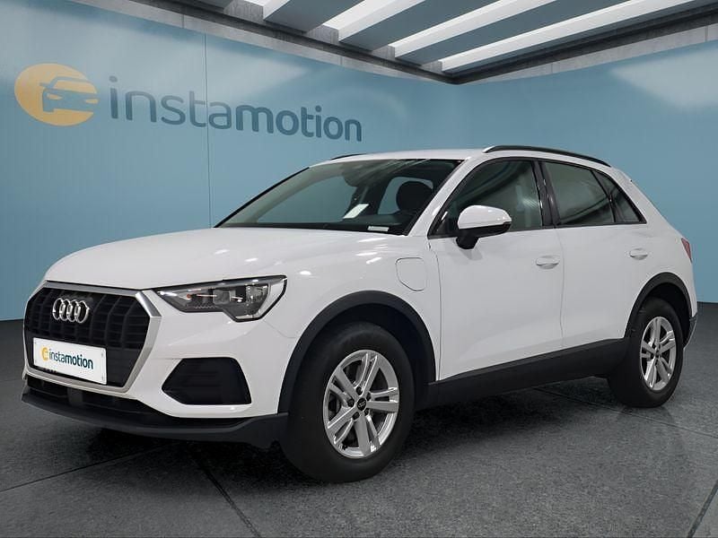 Weiß Gebraucht 2022 Audi Q3 SUV | 28.549 € (Superpreis) - Bild 1/4