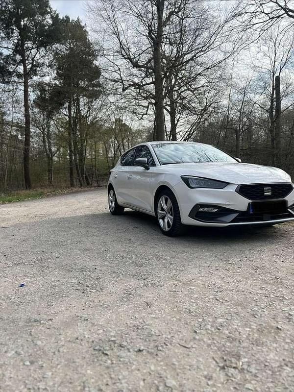 Gebraucht Seat Leon FR 150 PS (110 kW) 2023 Weiß Kleinwagen