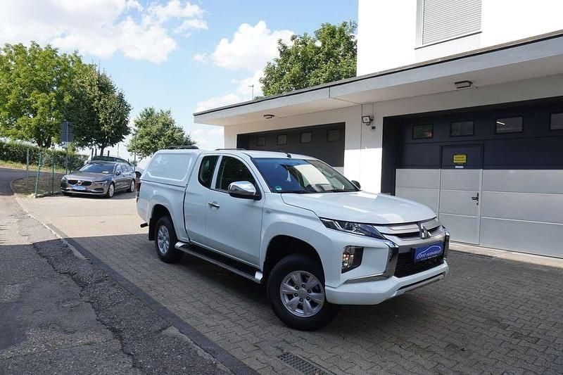 Islandweiss (s) Gebraucht 2020 Mitsubishi L200 Abholung | 23.999 € (Guter Preis) - Bild 1/4