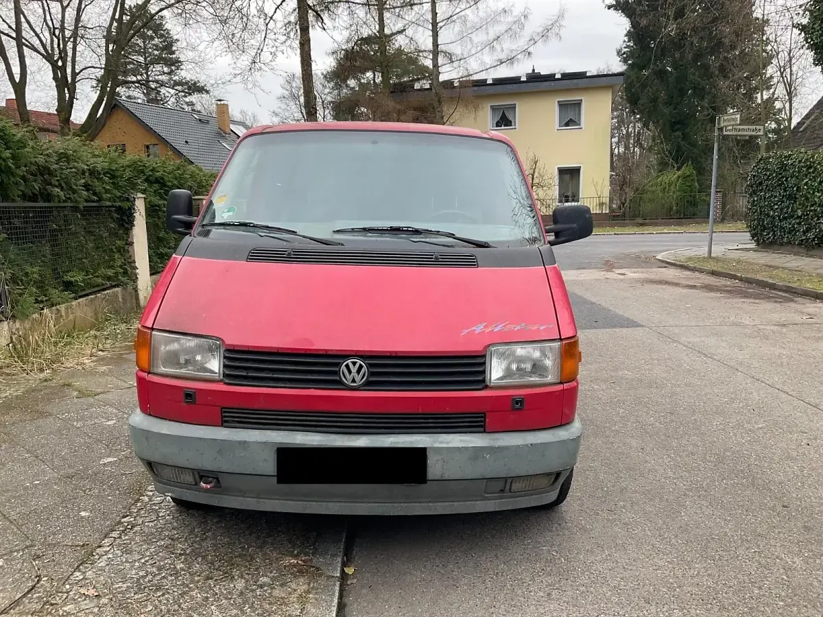 Gebraucht VW Multivan 110 PS (80 kW) 1995 Rot Van / Kleinbus