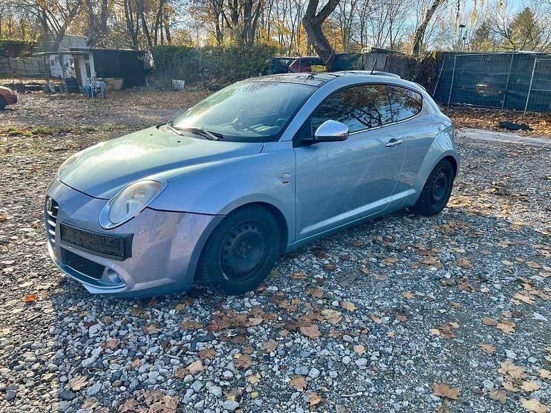Blau Gebraucht 2009 Alfa Romeo MiTo Turismo Kleinwagen | 2.100 € (Superpreis) - Bild 1/4