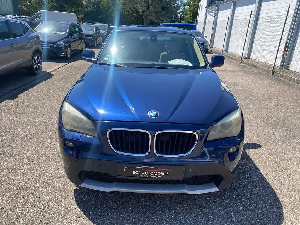 Gebraucht BMW X1 Sport Line 177 PS (130 kW) 2011 Blau SUV