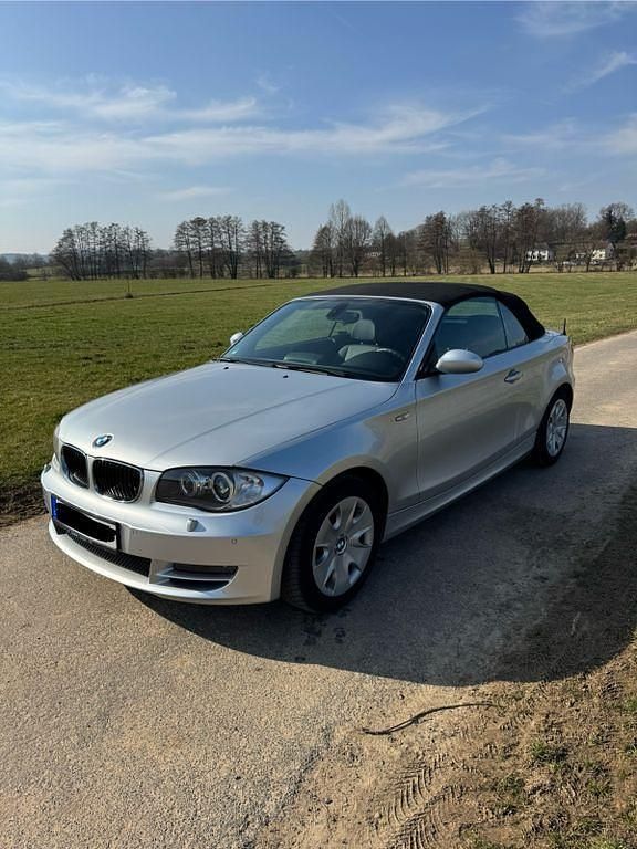 Gebraucht BMW 120 Cabriolet 177 PS (130 kW) 2009 Silber Cabrio