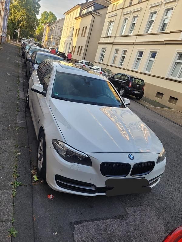 Gebraucht BMW 520 184 PS (135 kW) 2014 Weiß Kombi