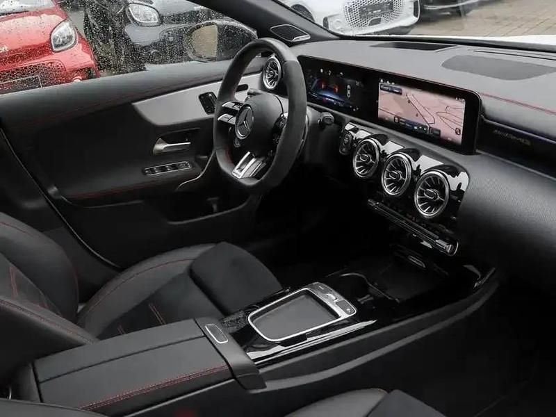 Gebraucht Mercedes CLA45 AMG AMG 421 PS (309 kW) 2024 Weiss polarweiß Coupé