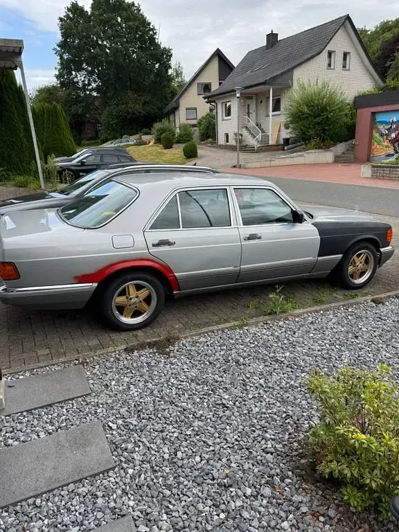 Gebraucht Mercedes S300 179 PS (131 kW) 1987 Silber Limousine