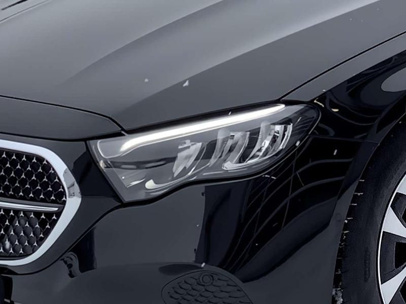 Gebraucht Mercedes E220 Avantgarde 197 PS (144 kW) 2024 Schwarz Limousine