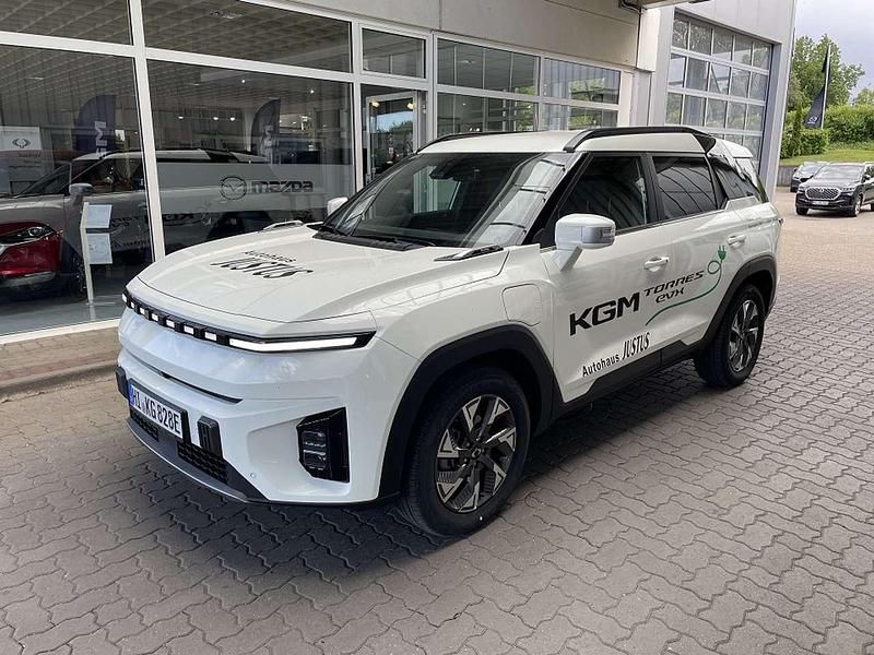 Weiß Gebraucht 2025 Ssangyong (KGM) Torres EVX SUV | 38.480 € (Guter Preis) - Bild 1/4