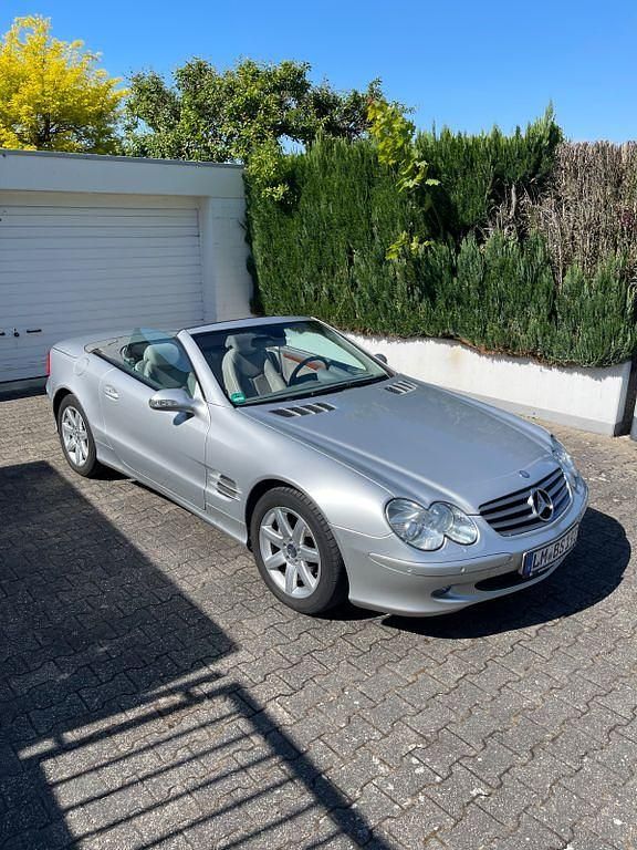 Silber Gebraucht 2002 Mercedes SL500 Cabrio | 16.500 € (Superpreis) - Bild 1/4