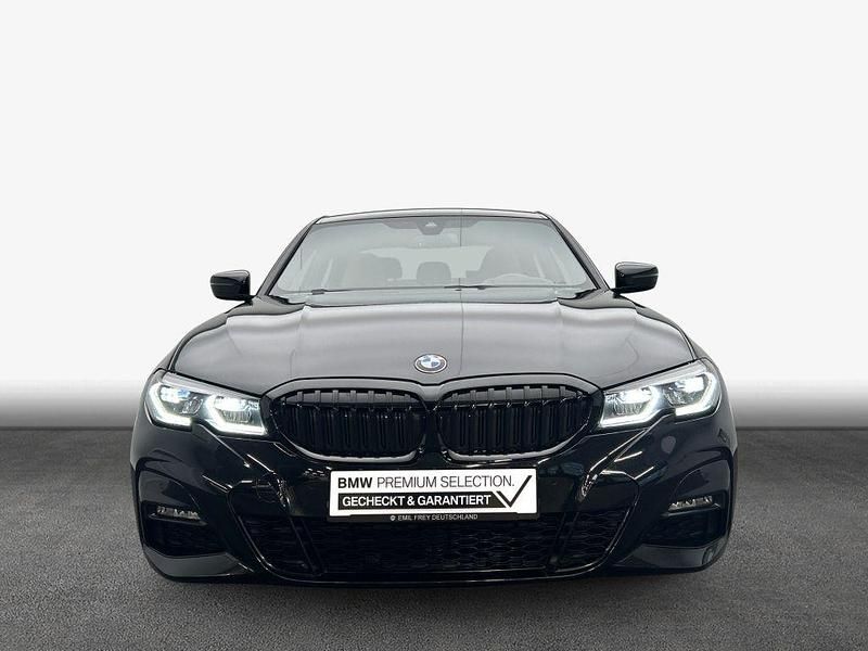 Gebraucht BMW 330e M Sport 184 PS (135 kW) 2021 Schwarz Limousine