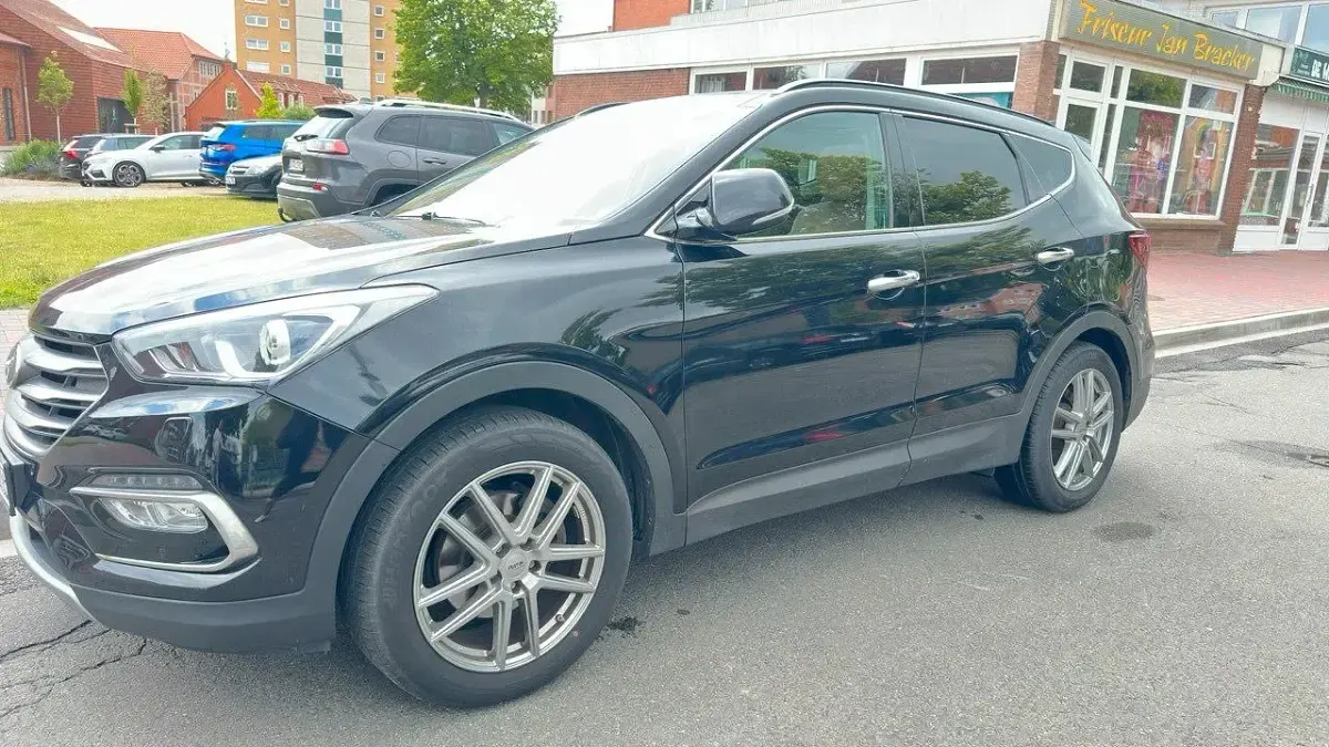 Gebraucht Hyundai Santa Fe 200 PS (147 kW) 2017 Schwarz SUV