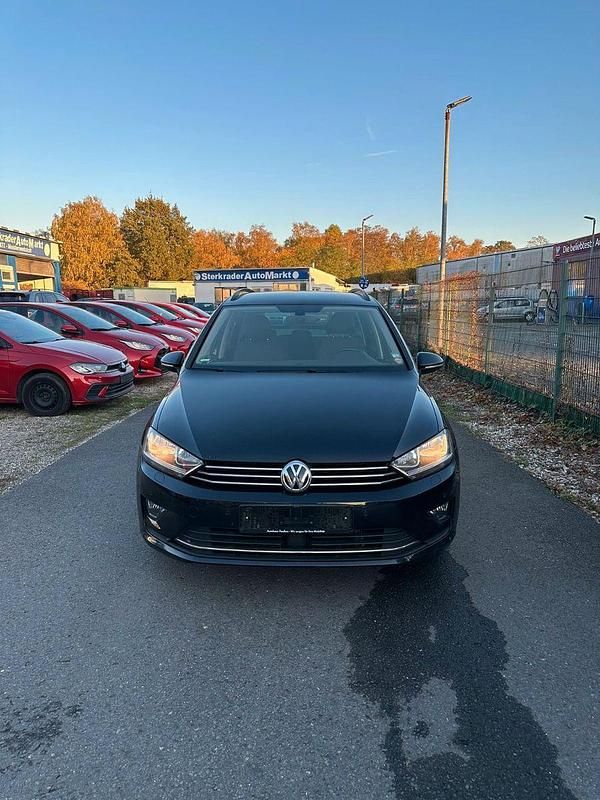 Schwarz Gebraucht 2016 VW Golf Sportsvan Allstar Van / Kleinbus | 9.480 € (Superpreis) - Bild 1/4
