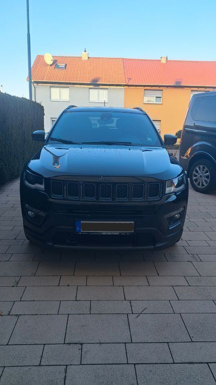 Schwarz Gebraucht 2021 Jeep Compass SUV | 20.900 € (Guter Preis) - Bild 1/4