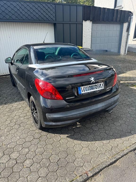 Schwarz Gebraucht 2007 Peugeot 207 CC Filou Cabrio | 3.490 € (Fairer Preis) - Bild 1/4