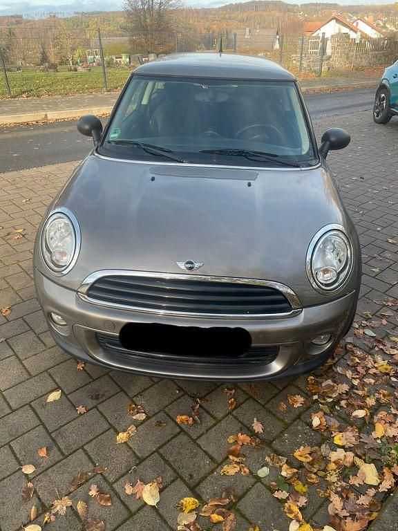 Schwarz Gebraucht 2011 Mini ONE Kleinwagen | 6.500 € (Etwas zu teuer) - Bild 1/4