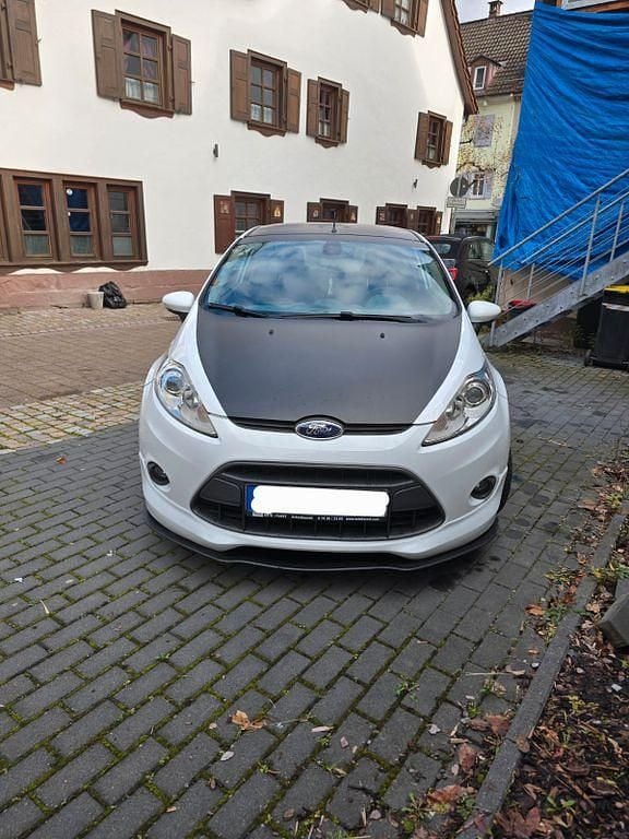 Gebraucht Ford Fiesta Sport 120 PS (88 kW) 2010 Weiß Kleinwagen