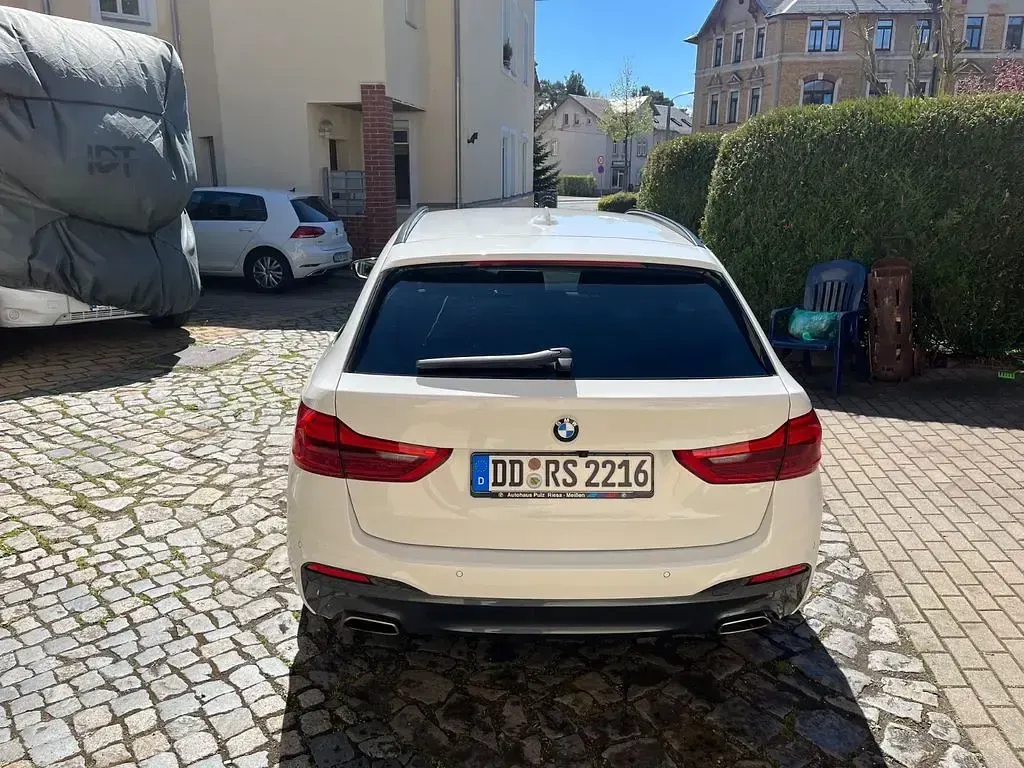 Gebraucht BMW 530 Performance 252 PS (185 kW) 2018 Weiß Kombi