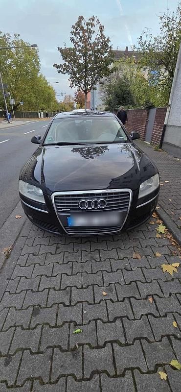 Schwarz Gebraucht 2006 Audi A8 Limousine | 6.500 € (Fairer Preis) - Bild 1/4