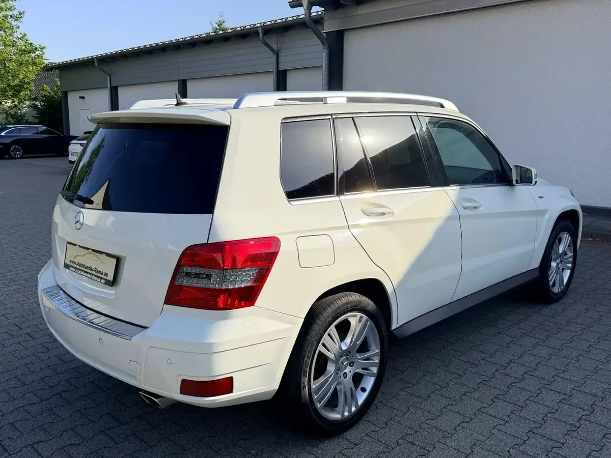 Gebraucht Mercedes GLK220 170 PS (125 kW) 2009 Weiß SUV