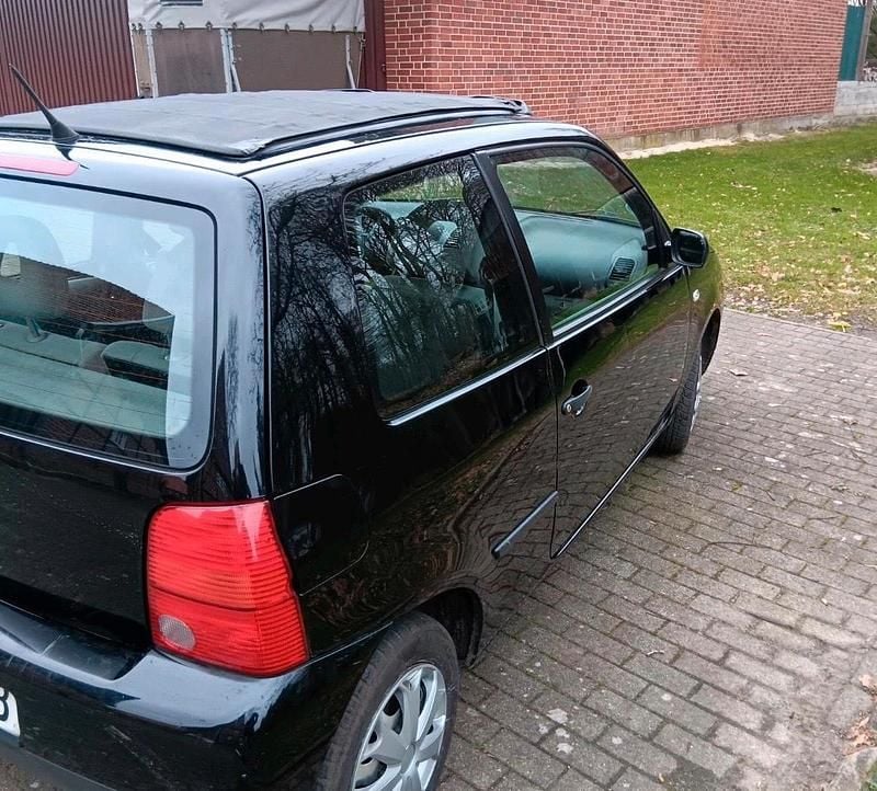 Second-hand VW Lupo 50 CP (36 kW) 2002 Negru Hatchback