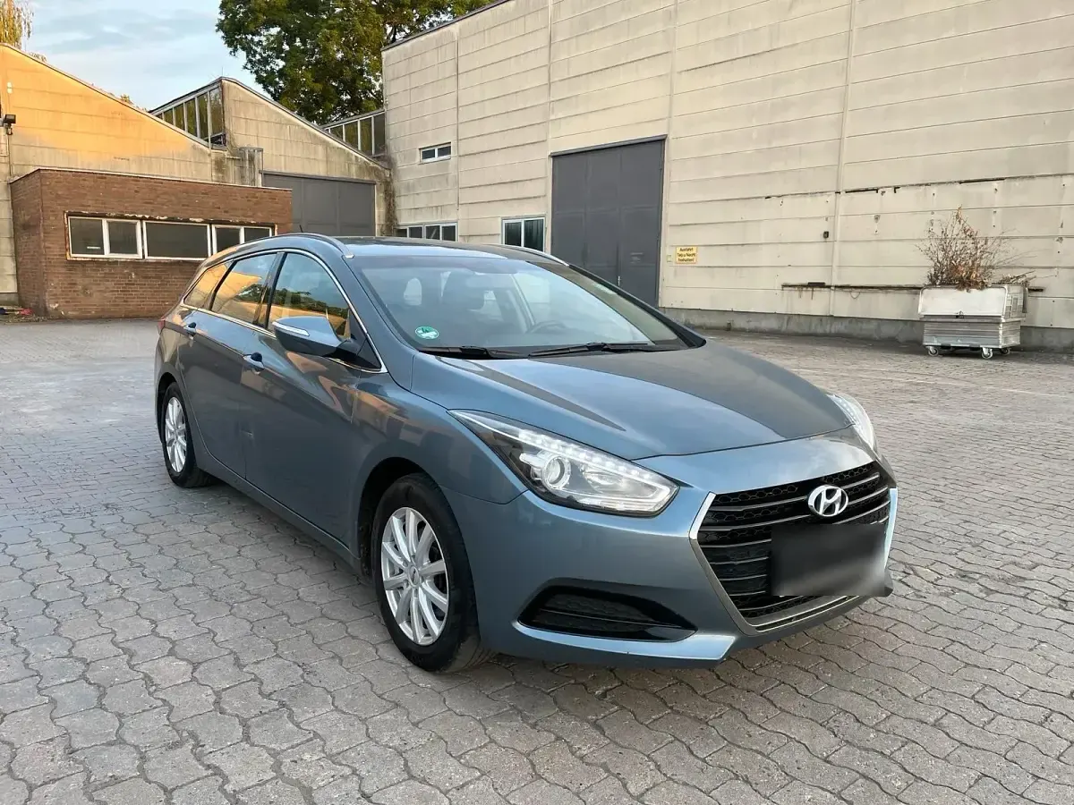 Gebraucht Hyundai i40 132 PS (97 kW) 2016 Kombi