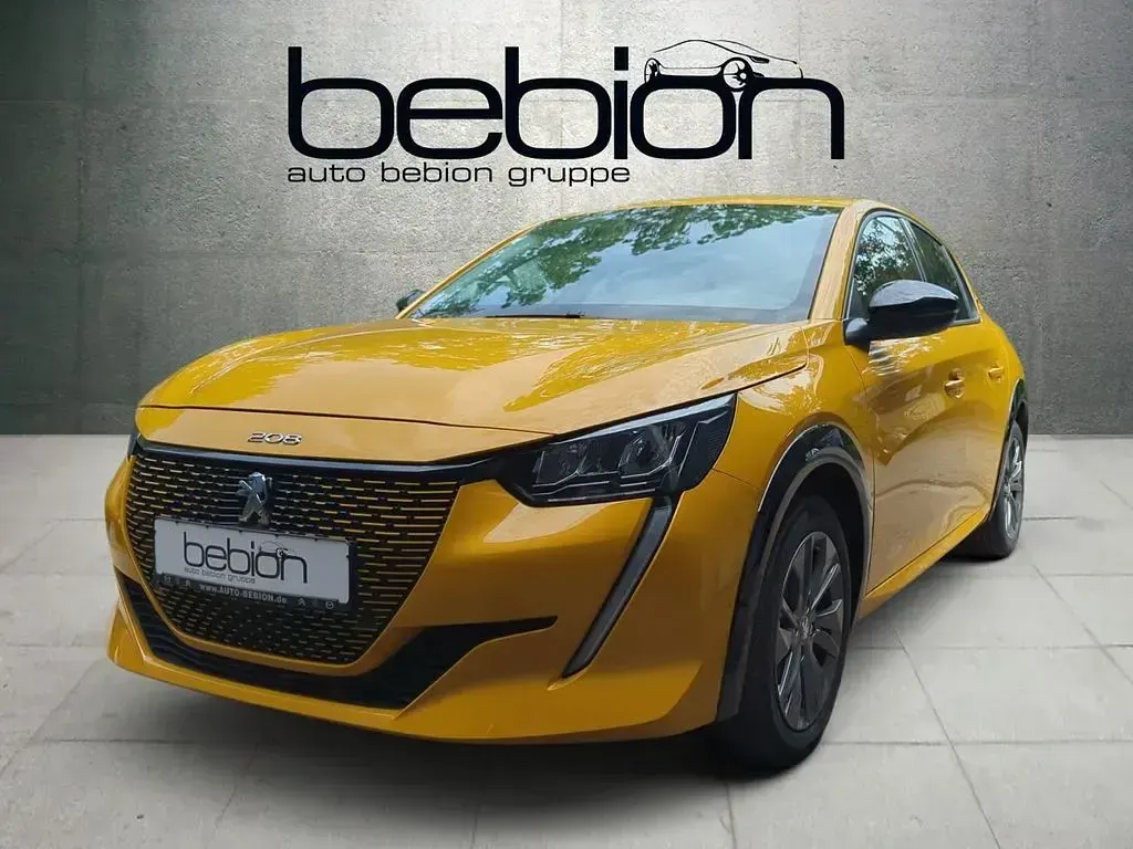 Gebraucht Peugeot e-208 Allure 100 kW (136 PS) 2022 Kleinwagen