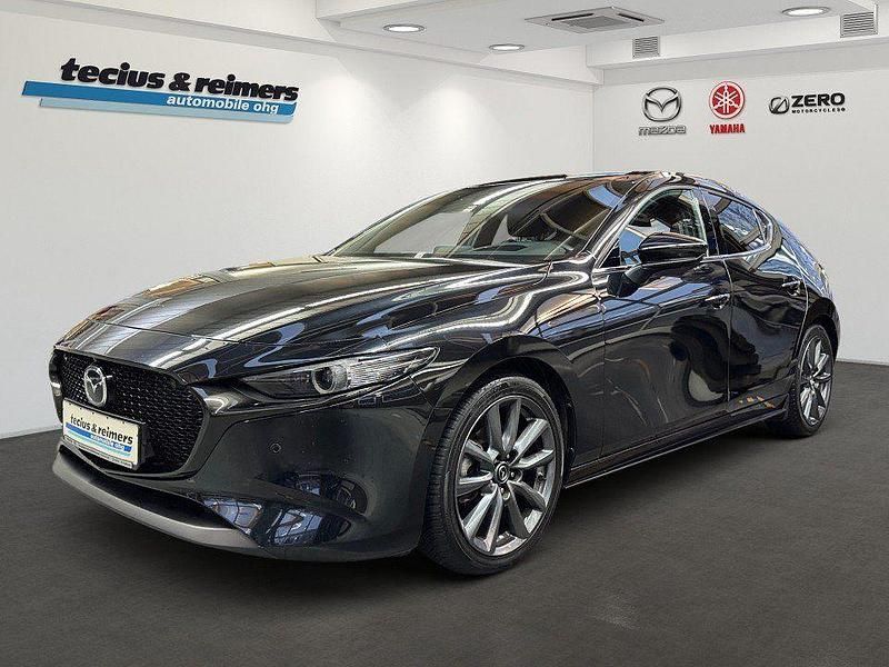 Schwarz Gebraucht 2022 Mazda 3 Selection Limousine | 21.975 € (Fairer Preis) - Bild 1/3