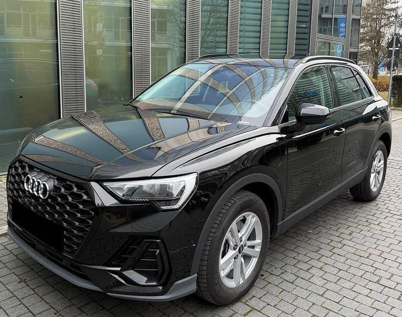 Schwarz Gebraucht 2024 Audi Q3 Basis SUV | 29.999 € (Superpreis) - Bild 1/4