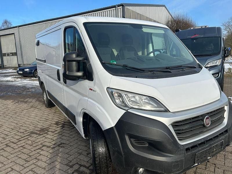 Gebraucht Fiat Ducato 131 PS (96 kW) 2018 Weiß Van
