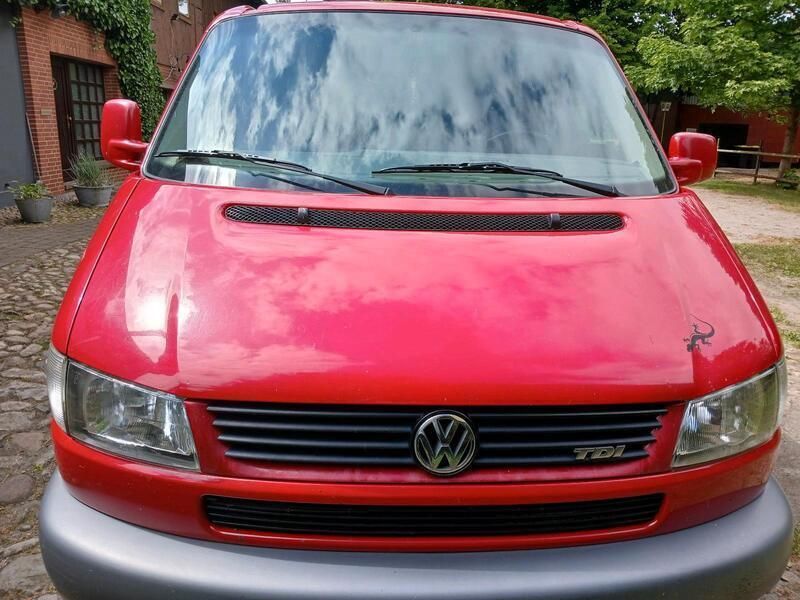 Rot Gebraucht 1998 VW T4 Allstar Van | 10.000 € (Teuer) - Bild 1/4