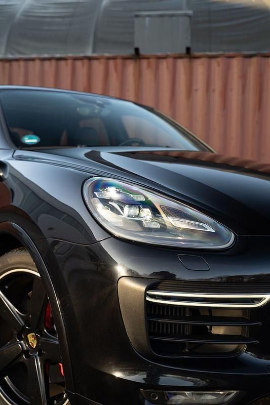Gebraucht Porsche Cayenne GTS 441 PS (324 kW) 2016 Schwarz SUV