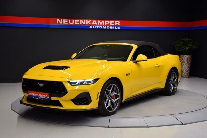 Gebraucht Ford Mustang GT Convertible 446 PS (328 kW) 2024 Gelb Cabrio