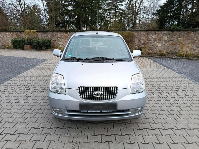 Gebraucht Kia Picanto 69 PS (50 kW) 2006 Silber Kleinwagen
