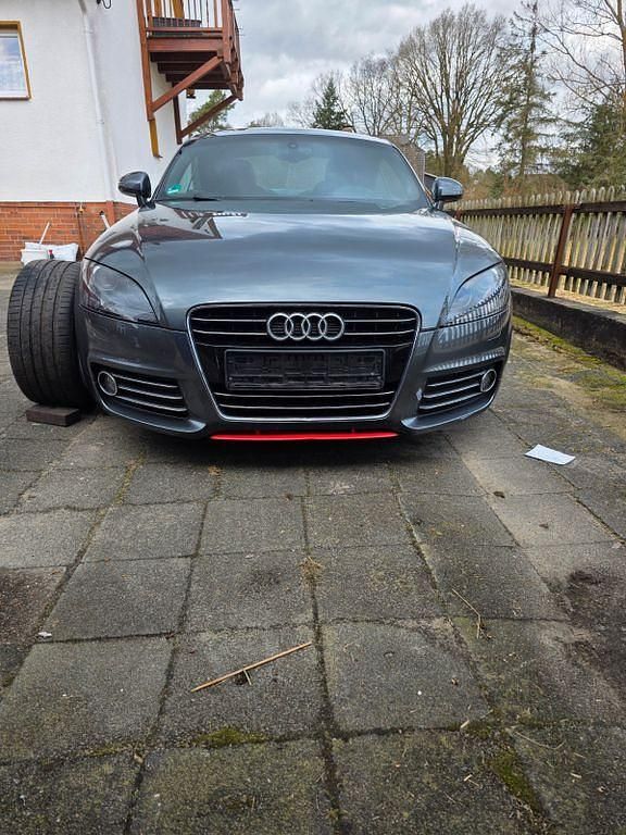 Gebraucht Audi TT Sport 160 PS (117 kW) 2012 Grau Coupé