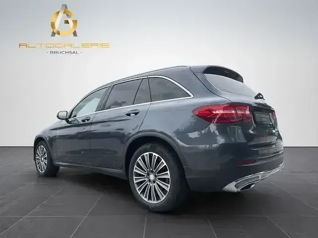 Gebraucht Mercedes GLC220 170 PS (125 kW) 2016 Grau SUV