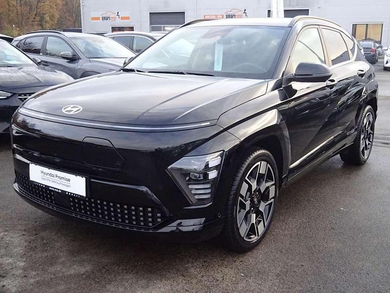 Gebraucht Hyundai Kona Prime 160 kW (218 PS) 2024 Abyss black / mic SUV