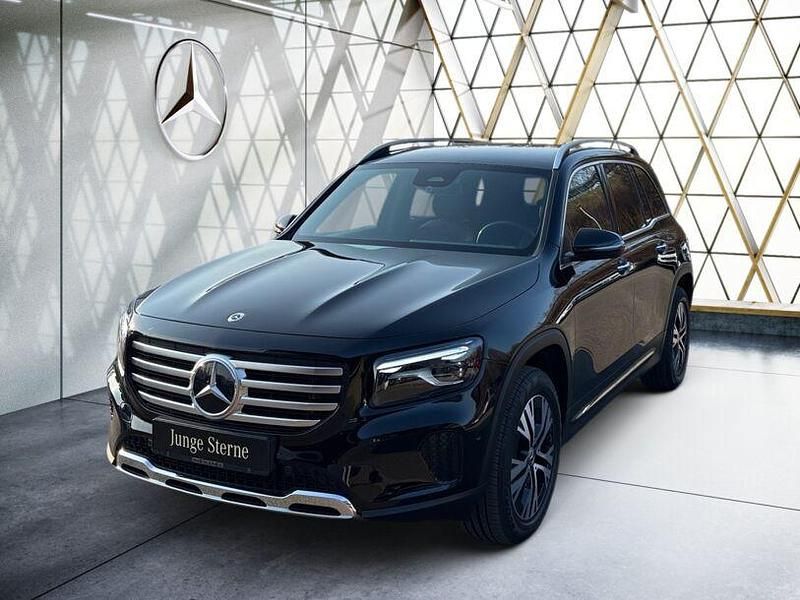 Gebraucht Mercedes GLB200 Progressive 150 PS (110 kW) 2025 Unilack nachtschwarz SUV