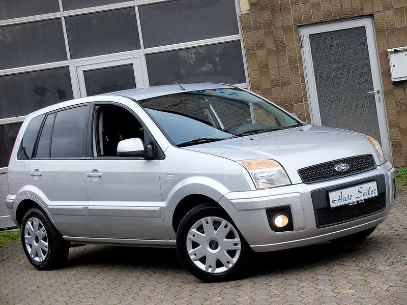 Silber Gebraucht 2010 Ford Fusion Style Van / Kleinbus | 4.990 € (Etwas zu teuer) - Bild 1/4