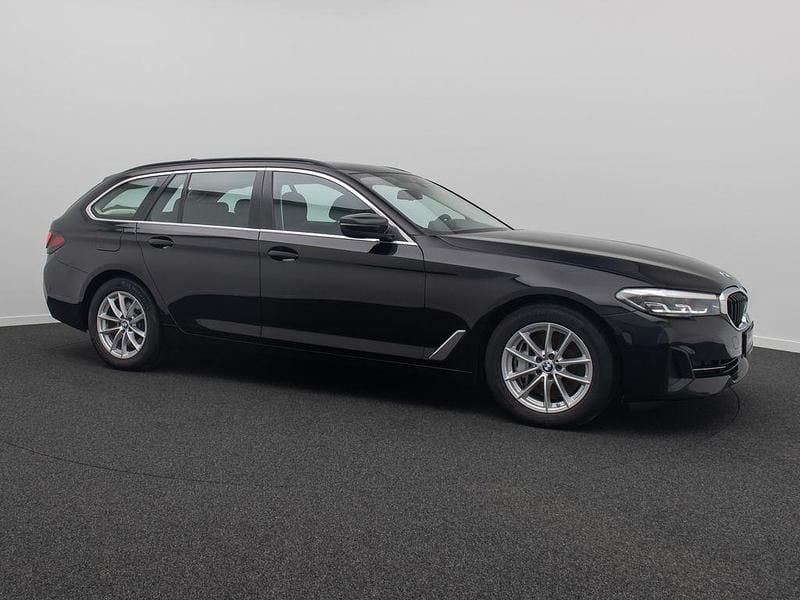 Gebraucht BMW 530 Sport Line 286 PS (210 kW) 2022 Schwarz668 Kombi