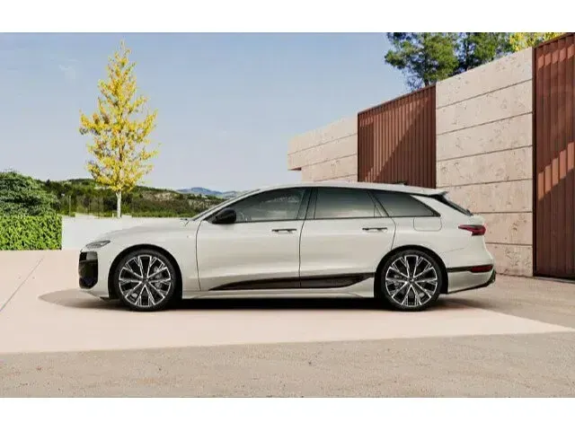 Gebraucht Audi A6 e-tron Basis 269 kW (367 PS) 2026 Siambeige metallic (metallic) Kombi
