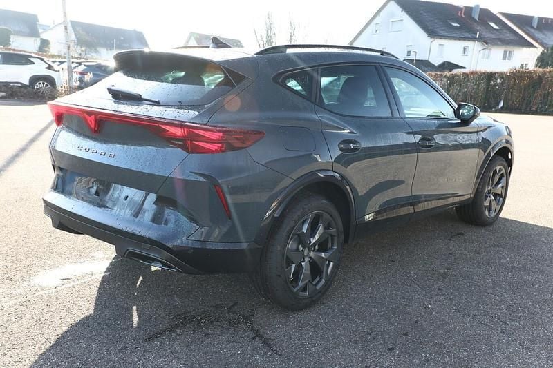 Neu Cupra Formentor 150 PS (110 kW) 2025 Blau SUV