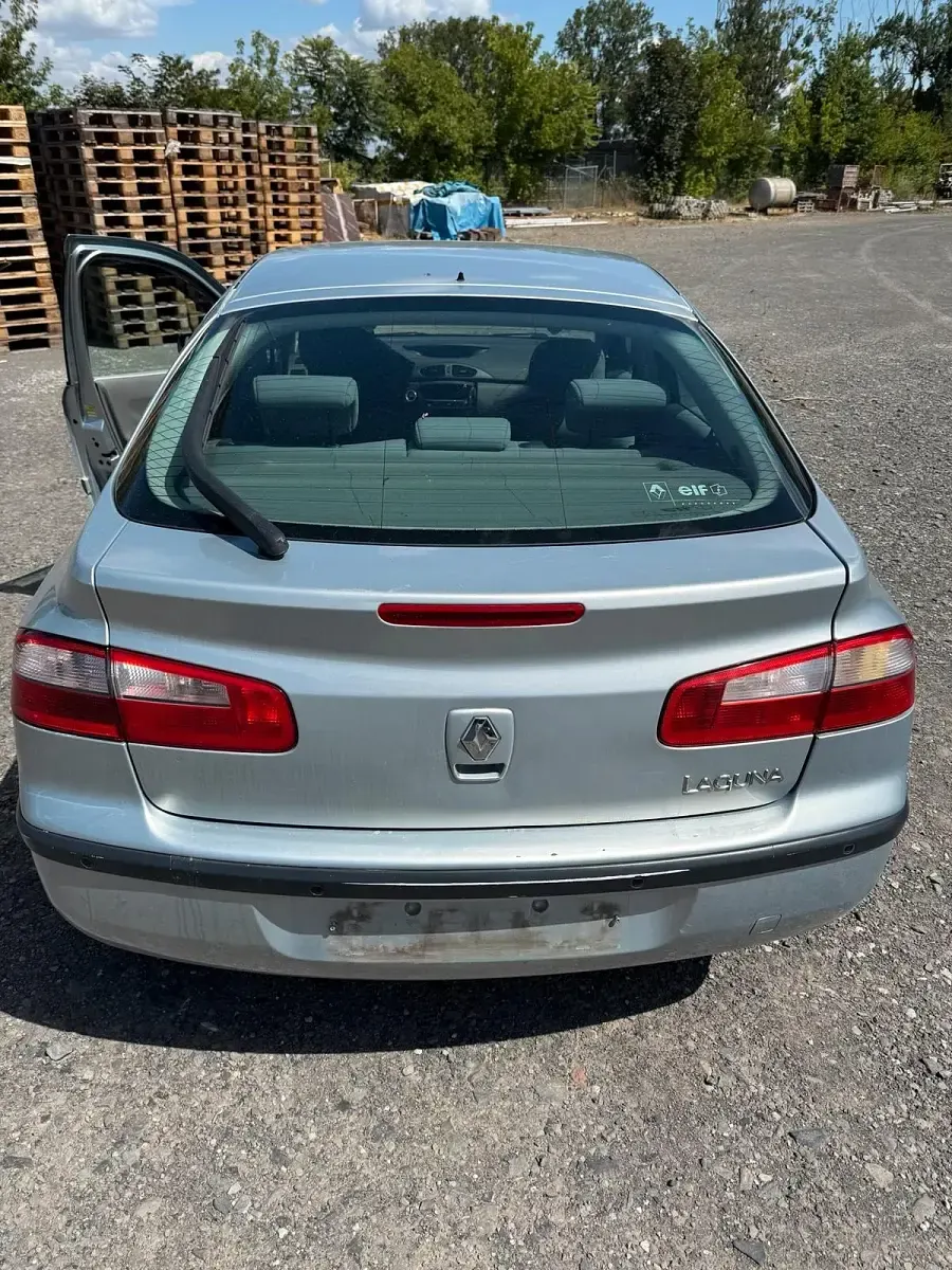 Gebraucht Renault Laguna II 120 PS (88 kW) 2003 Silber Limousine