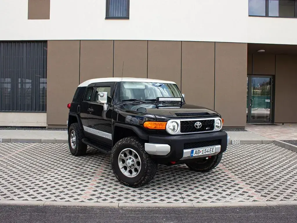 Gebraucht Toyota FJ Cruiser 258 PS (189 kW) 2011 Schwarz SUV